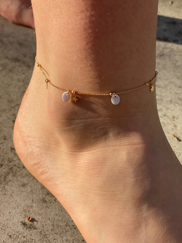 Beautiful shell and brass decorative anklet